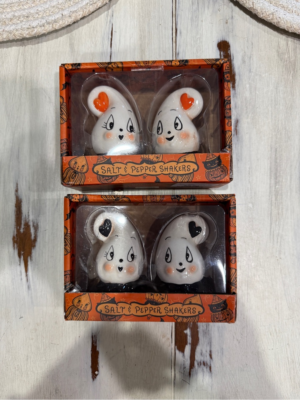 Johanna Parker Halloween Ghost Orange Black Heart Salt & Pepper Shaker Set (2)